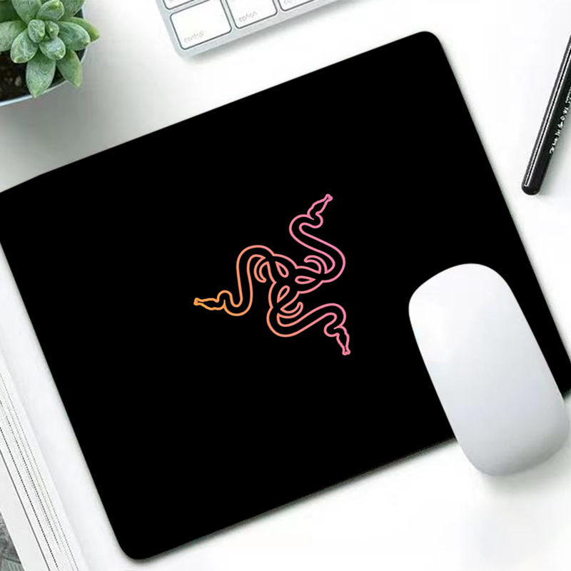 Razer Luxury Mouse Pad Anime G - đánh giá và giá Tablet With All Accessories